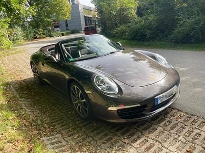 Porsche 911 Carrera