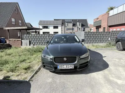 Usata Jaguar XE Pure 179 CV (131 kW) 2017 Berlina