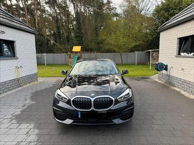 Gebraucht BMW 116 116 PS (85 kW) 2022 Schwarz Kleinwagen