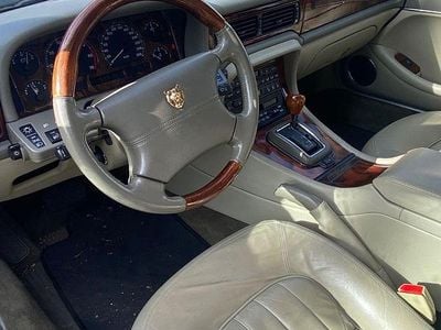 Gebraucht Jaguar XJ6 241 PS (177 kW) 1997 Grün Limousine