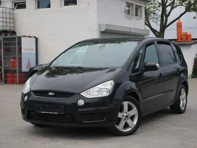 Occasion Ford S-MAX Trend 140 ch (102 kW) 2008 Noir Monospace