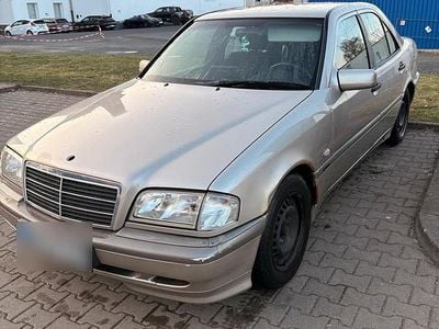 Gebraucht Mercedes C180 122 PS (89 kW) 1998 Limousine