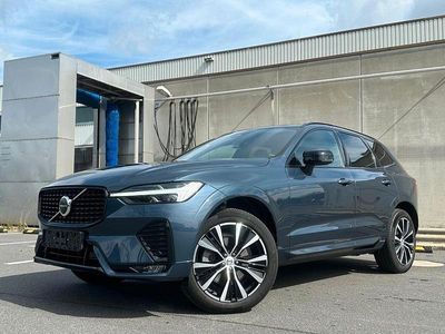 Gebraucht Volvo XC60 250 PS (183 kW) 2024 Grau SUV