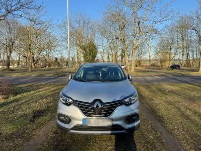 Gebraucht Renault Kadjar Intens 140 PS (102 kW) 2019 Silber SUV