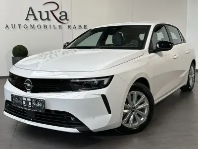 Gebraucht Opel Astra Enjoy 131 PS (96 kW) 2024 Arktisweiss Kleinwagen