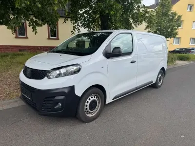 Gebraucht Fiat Scudo Basis 144 PS (105 kW) 2023 Other Van