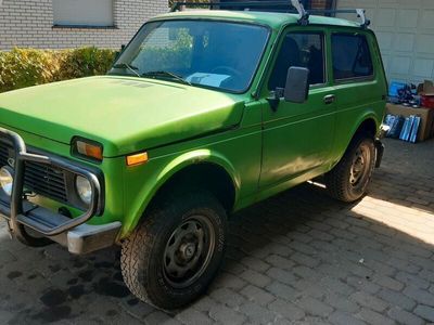 gebraucht Lada niva 4×4 mit div.Neuteilen