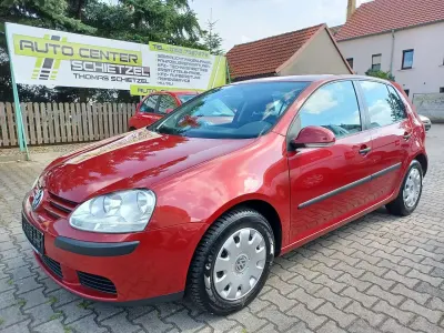 Gebraucht VW Golf V Trendline 75 PS (55 kW) 2005 Red spice metallic Kleinwagen