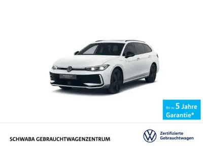 Gebraucht VW Passat R-line 272 PS (200 kW) 2025 Oryxweiß perlmutteffekt Kombi