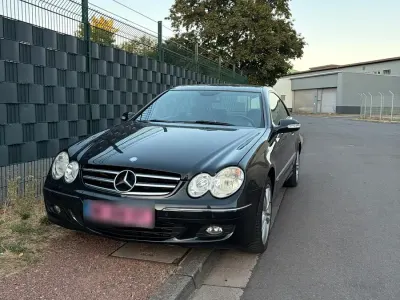 Gebraucht Mercedes CLK200 Avantgarde 184 PS (135 kW) 2008 Schwarz Coupé