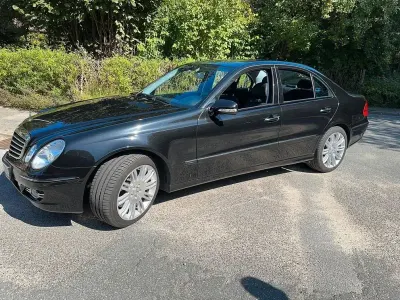 Gebraucht Mercedes E420 Avantgarde 314 PS (230 kW) 2008 Schwarz Limousine