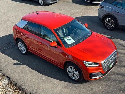 Gebraucht Audi Q2 Design 116 PS (85 kW) 2019 Korallenorange metallic SUV