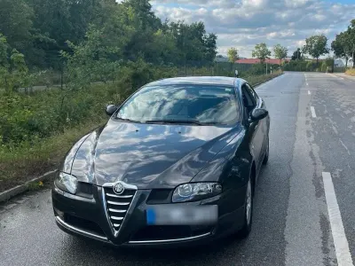 Gebraucht Alfa Romeo GT 166 PS (122 kW) 2008 Grau Coupé