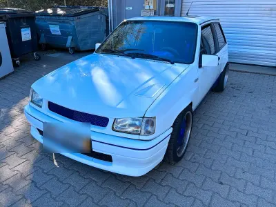Brugt Opel Corsa 98 HK (72 kW) 1991 Hvid Hatchback