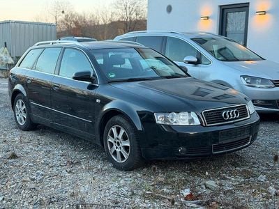 Schwarz Gebraucht 2004 Audi A4 Kombi | 1.399 € (Superpreis)