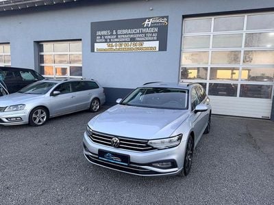Gebraucht VW Passat 200 PS (147 kW) 2022 Silber Kombi