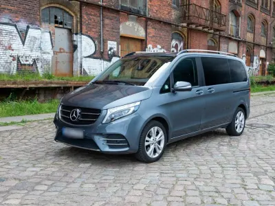 Używany Mercedes V220 AMG 163 KM (119 kW) 2015 Szary Minivan