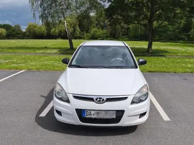 Gebraucht Hyundai i30 Classic 109 PS (80 kW) 2009 Weiß Kombi