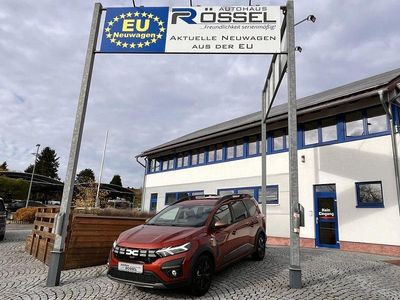 Neu Dacia Jogger Extreme 141 PS (103 kW) 2025 Braun Van / Kleinbus