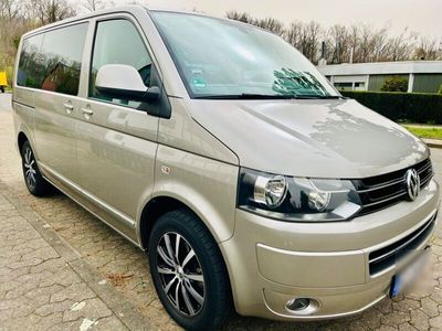 gebraucht VW Multivan T5Highline Automatik Leder 7-Sitzer