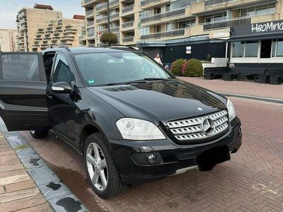 Mercedes ML320