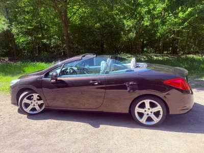 Brugt Peugeot 308 CC Platinum 156 HK (114 kW) 2010 Brun Cabriolet