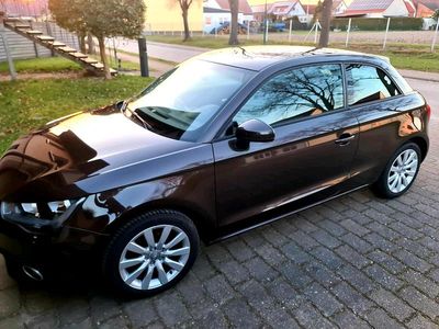 Gebraucht Audi A1 Ambition 86 PS (63 kW) 2013 Braun Kleinwagen