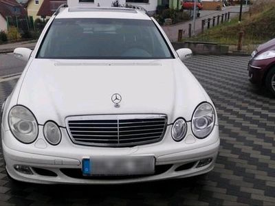 Mercedes E220