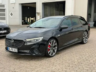 Gebraucht Opel Insignia 209 PS (153 kW) 2018 Schwarz Kombi