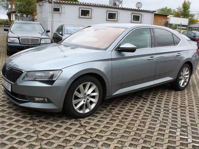 gebraucht Skoda Superb Superb2,0d/NAVI/SITZHEIZUNG/KAMERA/START-STOP