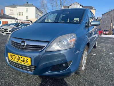 Blau Gebraucht 2008 Opel Zafira Van / Kleinbus | 3.900 € (Fairer Preis)