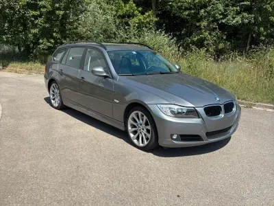 Gebraucht BMW 320 177 PS (130 kW) 2008 Grau Kombi