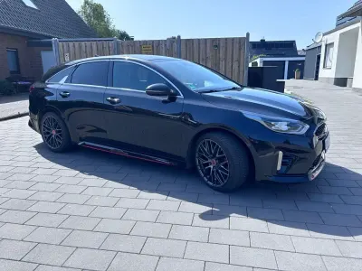 Gebraucht Kia ProCeed GT 204 PS (150 kW) 2021 Schwarz Kombi