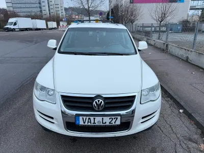 Gebraucht VW Touareg 239 PS (175 kW) 2008 Weiß SUV