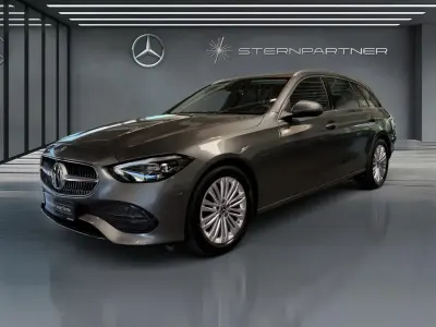 Gebraucht Mercedes C200 Avantgarde 163 PS (119 kW) 2025 Grau Limousine