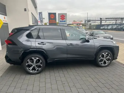 Second-hand Suzuki Across