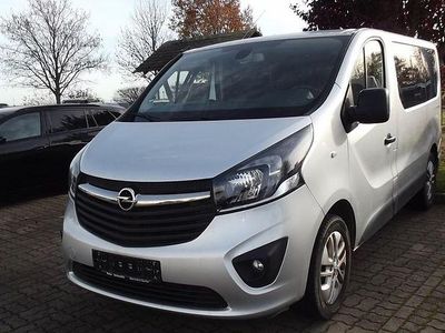 Platinum/aluminium silber/silv Gebraucht 2018 Opel Vivaro Van / Kleinbus | 19.950 € (Teuer)