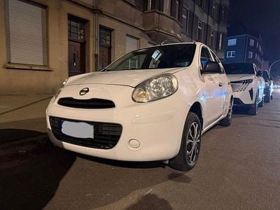 Gebraucht Nissan Micra Acenta 80 PS (58 kW) 2011 Weiß Kleinwagen