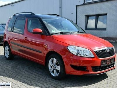 Gebraucht Skoda Roomster Fresh 105 PS (77 kW) 2014 Rot Van / Kleinbus