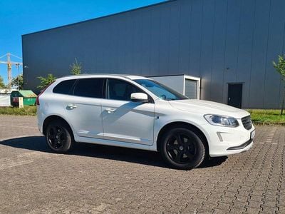 Usado Volvo XC60 Ocean Race 181 HP (133 kW) 2015 Branco SUV