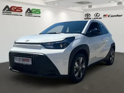 Neu Toyota Aygo X Active 117 PS (86 kW) 2026 Suoer white SUV