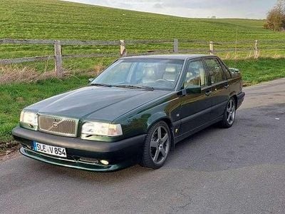 Second-hand Volvo 850 240 CP (176 kW) 1995 Verde Berlinǎ