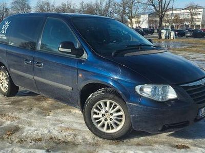 Blau Gebraucht 2007 Chrysler Voyager Clasic Van / Kleinbus | 3.000 € (Fairer Preis)