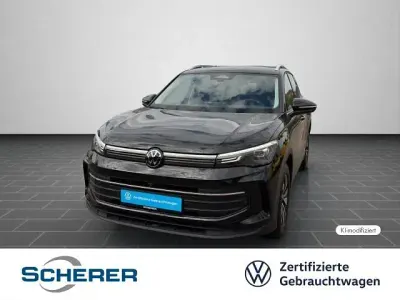 Gebraucht VW Tiguan Goal 150 PS (110 kW) 2025 Grenadillschwarz metallic (metallic) SUV