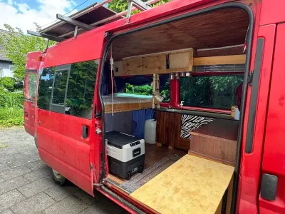 Gebraucht Ford Transit 86 PS (63 kW) 2006 Rot Van