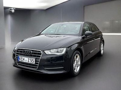 Gebraucht Audi A3 Attraction 125 PS (91 kW) 2014 Schwarz Limousine