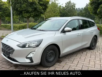 Gebraucht Ford Focus Cool & Connect 150 PS (110 kW) 2019 Silber Limousine