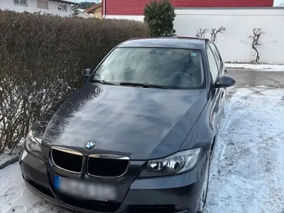 Gebraucht BMW 318 129 PS (94 kW) 2006 Grau Limousine
