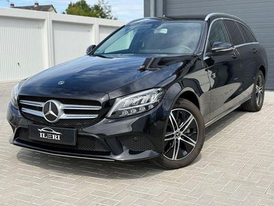 Gebraucht Mercedes C220 Avantgarde 194 PS (142 kW) 2020 Schwarz Kombi