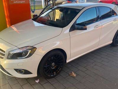 gebraucht Mercedes A180 A 180BlueEfficiency (176.042)